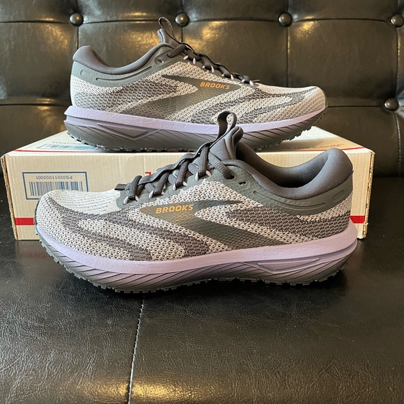 Brooks Women's Gray and Purple Athletic Shoes - Picture 1 of 7